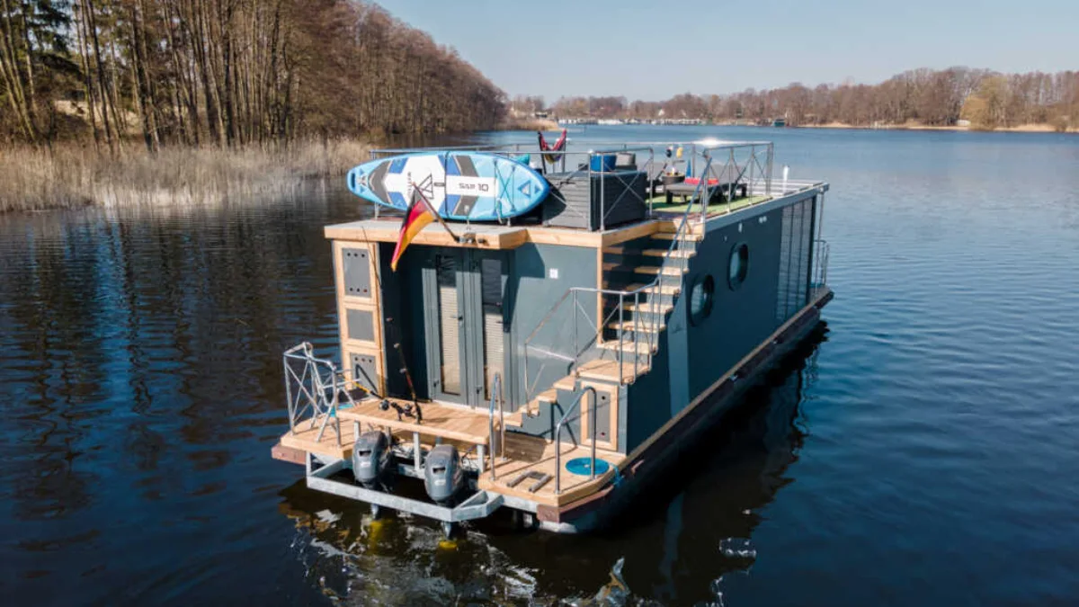 Luxus Hausboot Mecklenburgische Seenplatte – Exklusiver Urlaub auf dem Wasser